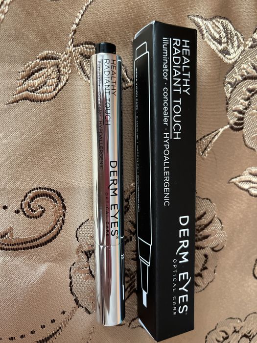 Machiaje DERM EYES