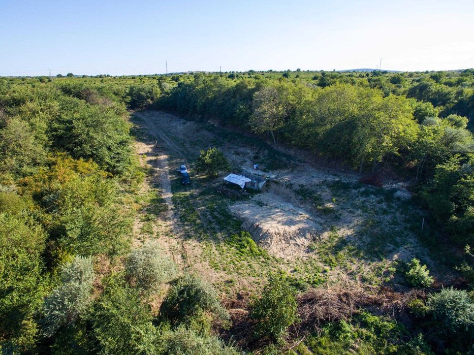 Парцел 4302 кв.,с.Константиново,м. Озмина,