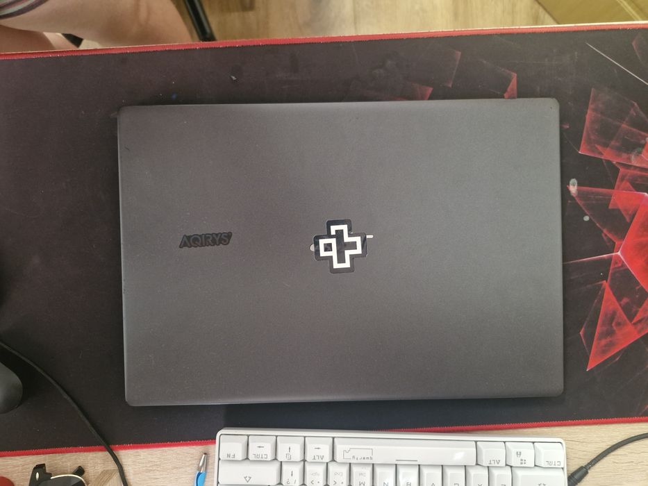 Vând Laptop Acer Aspire 3 office / gaming