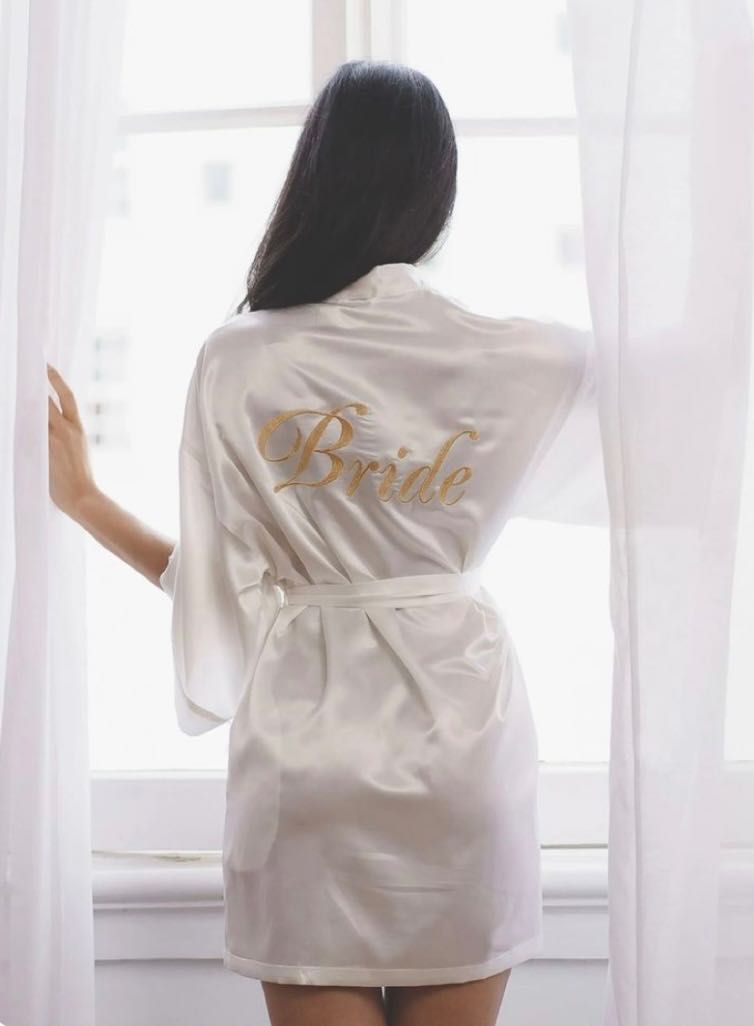 Халат с надпис Bride