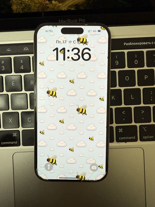 Apple 16 pro 256