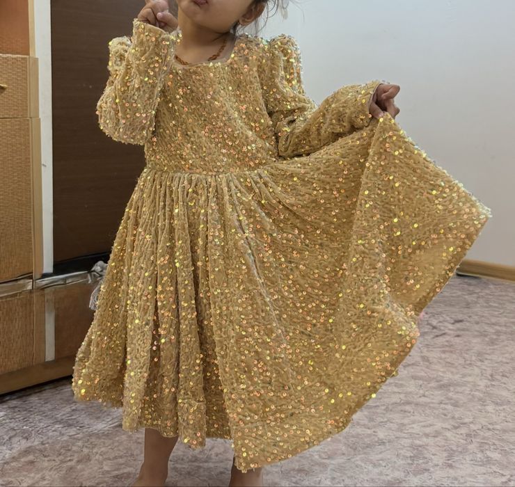 Продам красивое платье