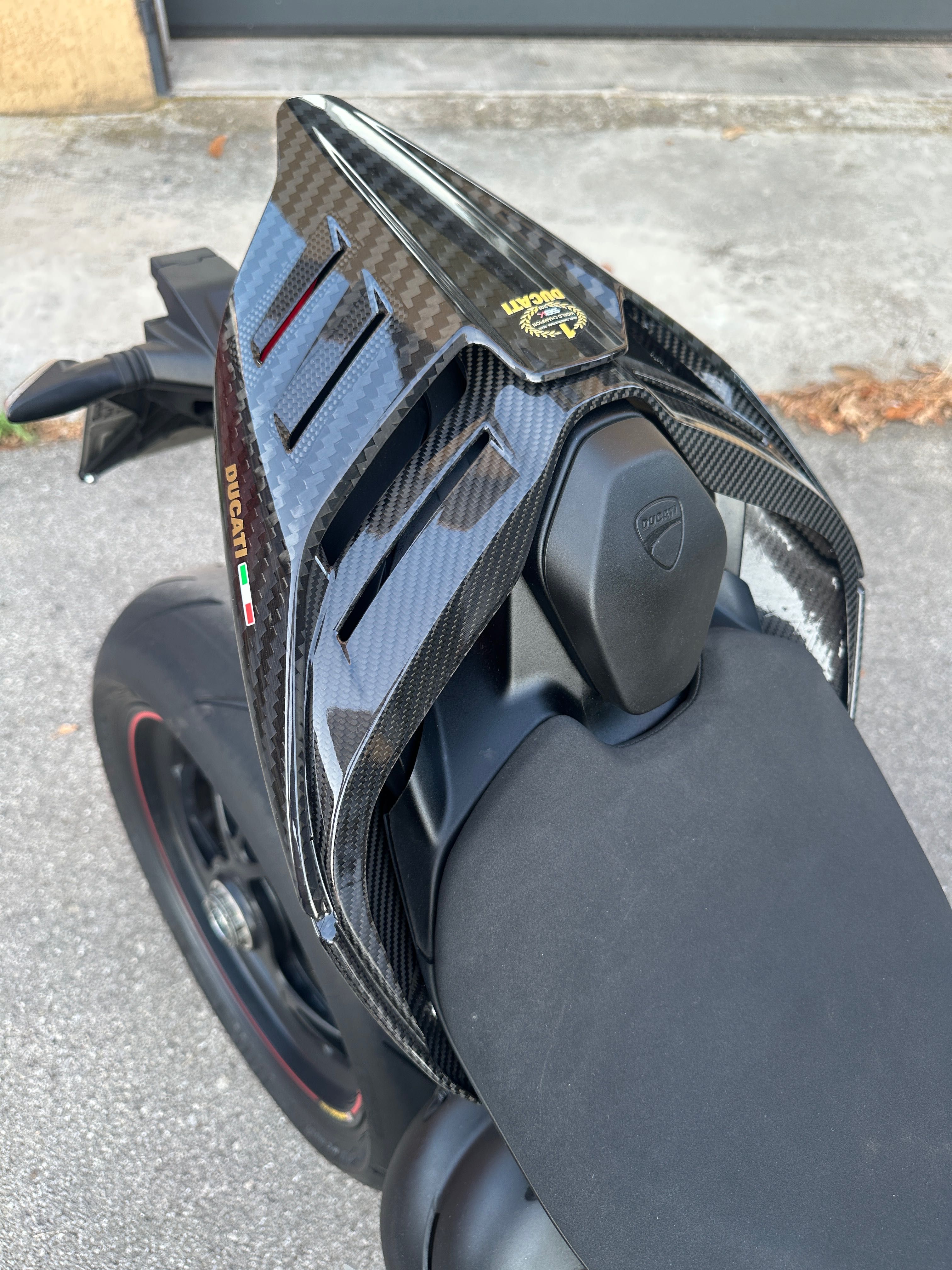 Ducati Panigale V4S