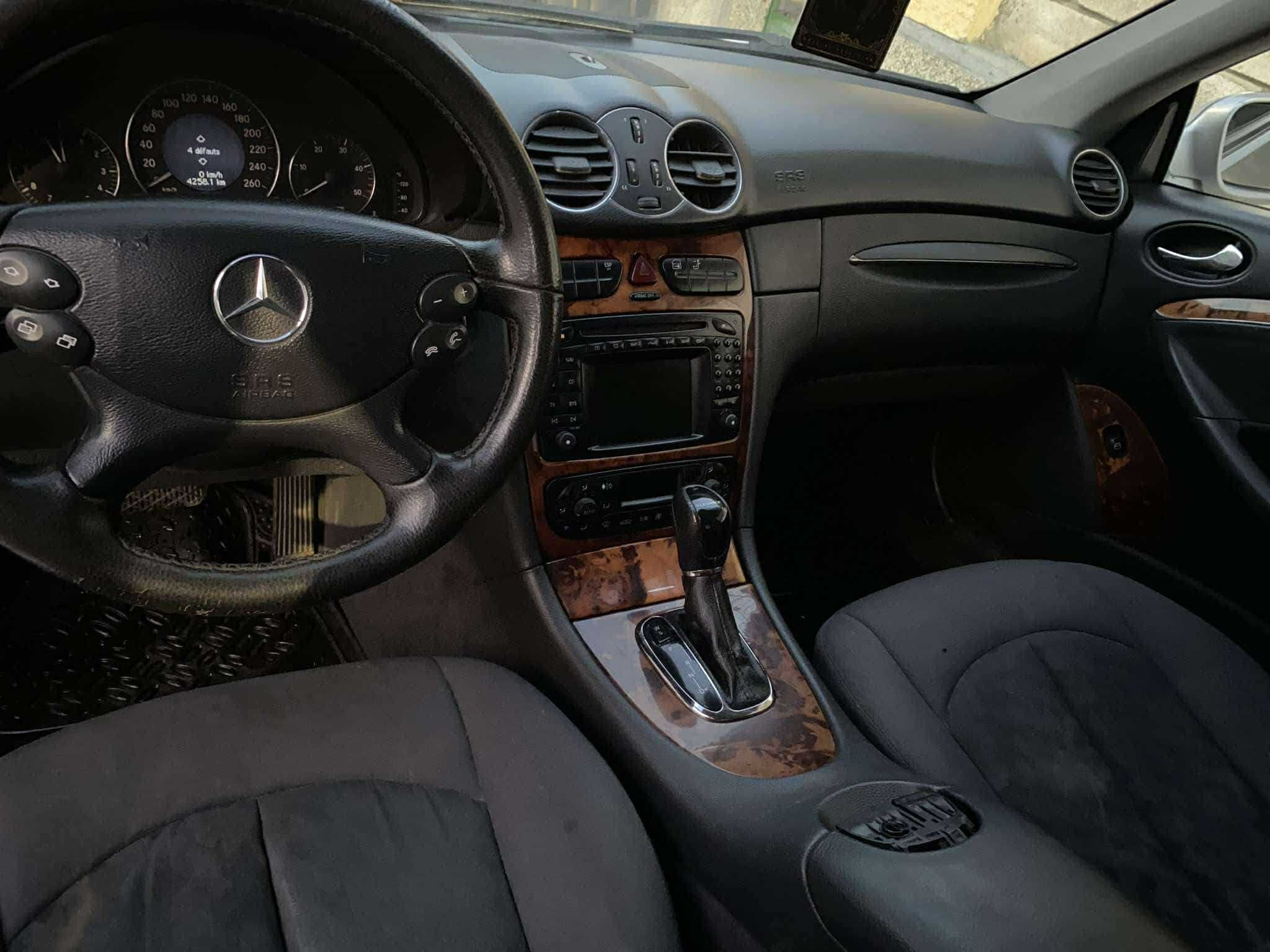 Mercedes - Benz 2.7
