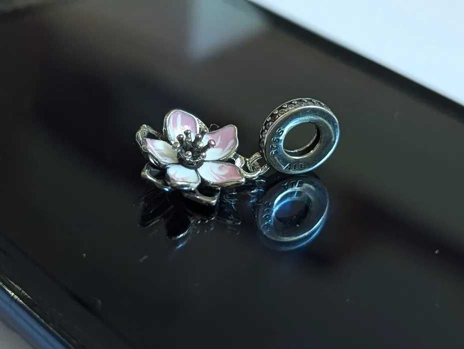 Талисман Пандора|Pandora