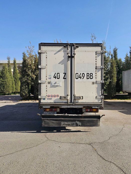 MERCEDES Yuk refrijerator. Мерседес юк автомобили . Рефрижератор. 2001