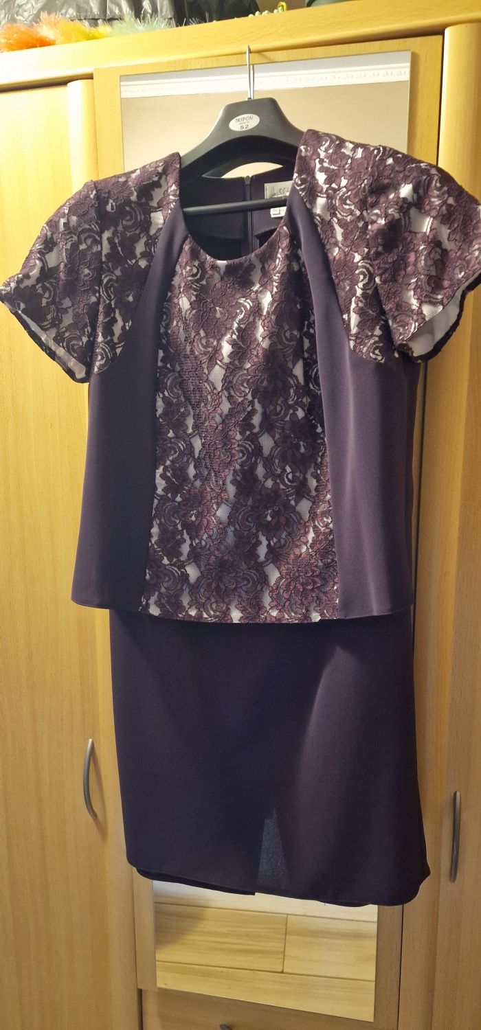Costum de ocazie