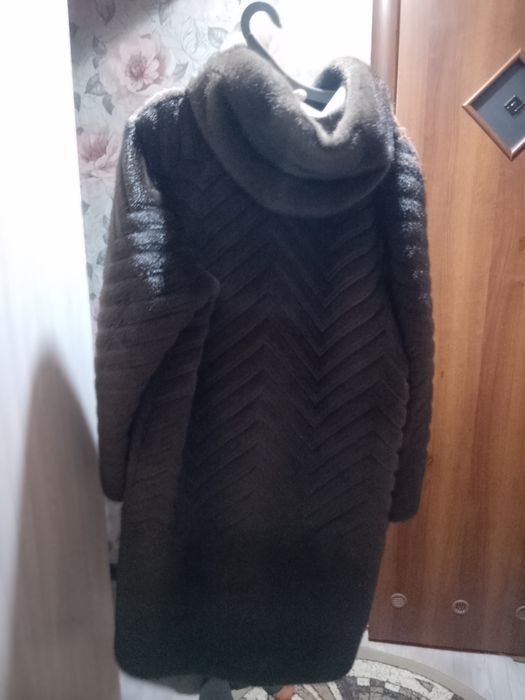 Продам шубку   двухсторонняя