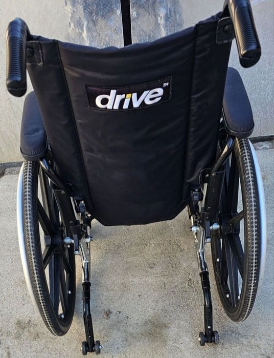 Fotoliu rulant/scaun cu rotile sezut 35 cm pt copii