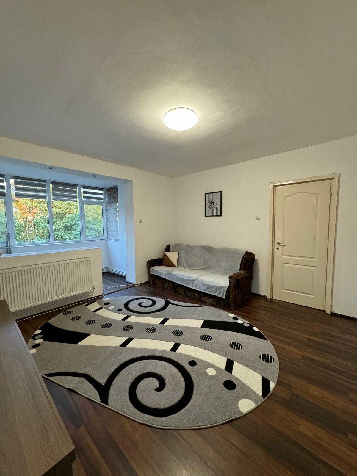Apartament  2 camere , de vanzare , 44 mp , zona LIDL Petrosani