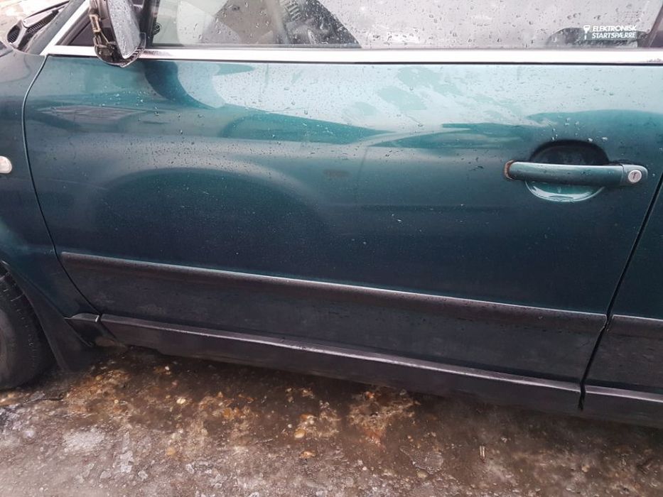 Usa / Portiera Stanga Fata VW Passat B5.5 2000 - 2005