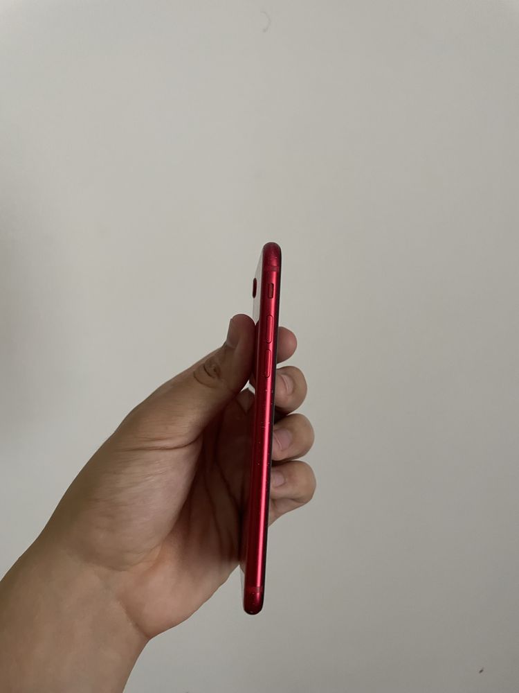 Iphone SE 2 64 GB RED