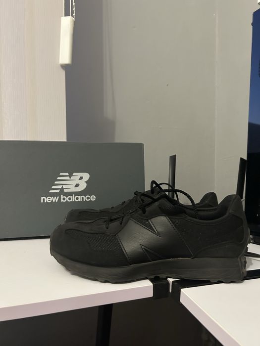 Обувки New Balance 327 40 Номер