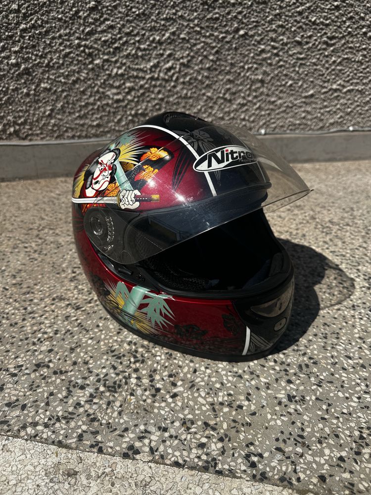 Каска Nitro Racing