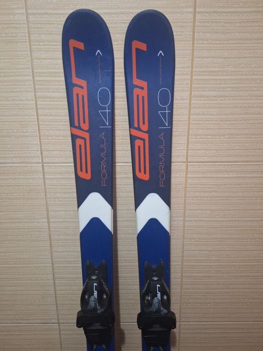 Schiuri elan 140cm cu clapari ski