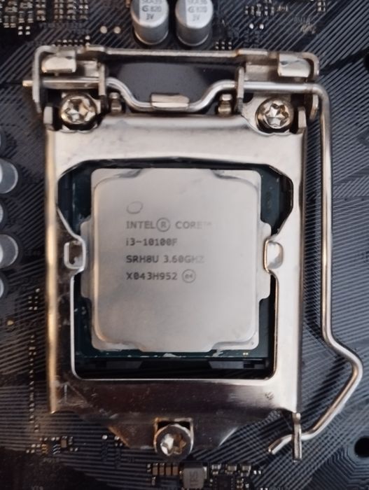Kit placa de baza i3 10100f, 16gb ddr 2666mhz