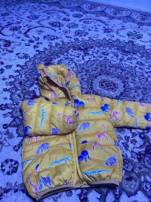 Продам куртки осенние для девочек 2-3 года
