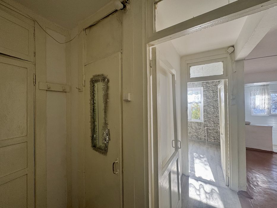 1 комнатная квартира, на 4 этаже. Рудакий