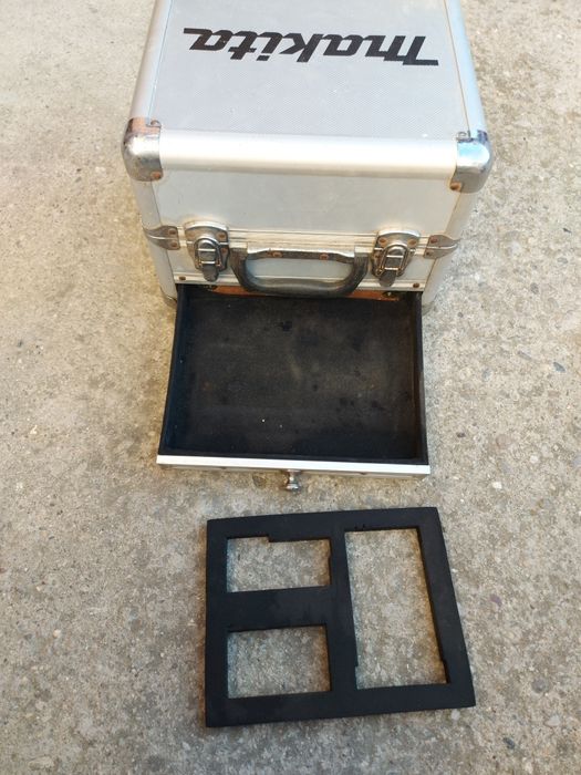 Cutie pentru bormasini makita