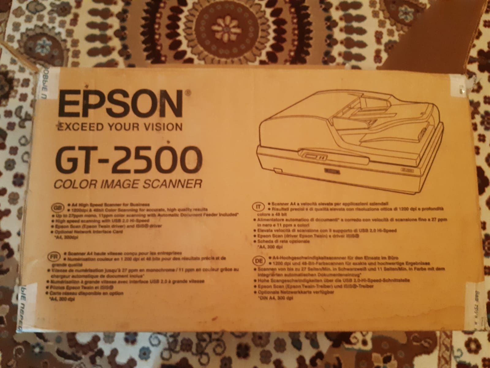 Продам сканер Epson GT 2500 с верхним поддатчиком