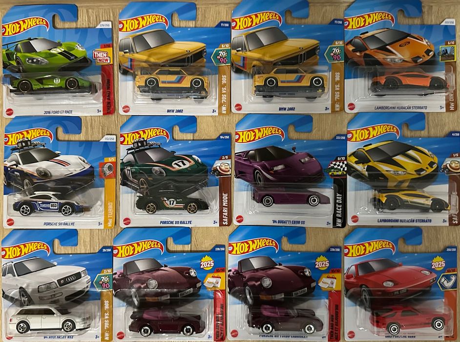 Hot Wheels–Treasure Hunt Ferrari Porsche Lamborghini Audi BMW Mercedes
