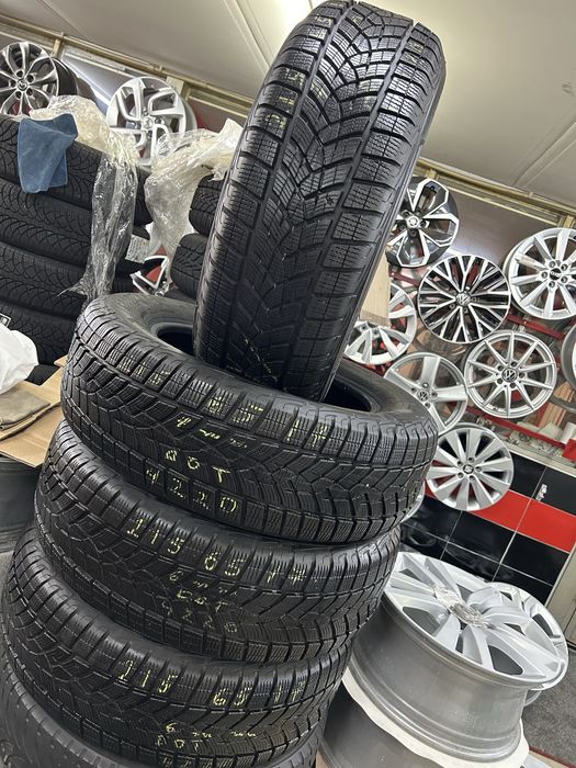 Гуми 215/65/17 Goodyear Зимни 4 броя