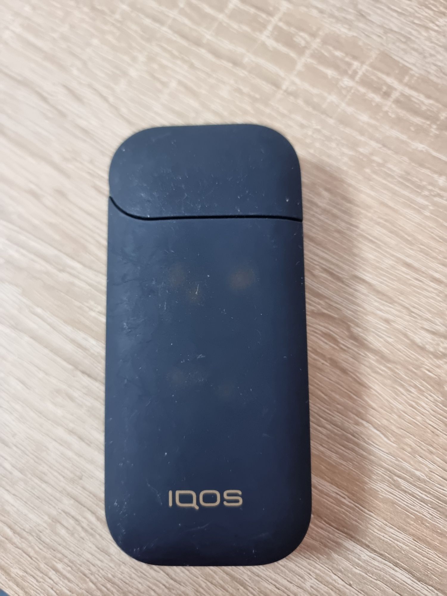 Iqos negru editie limitata