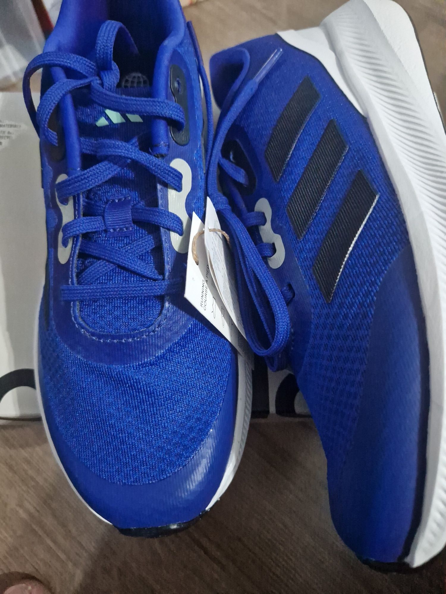 Маратонки Adidas
