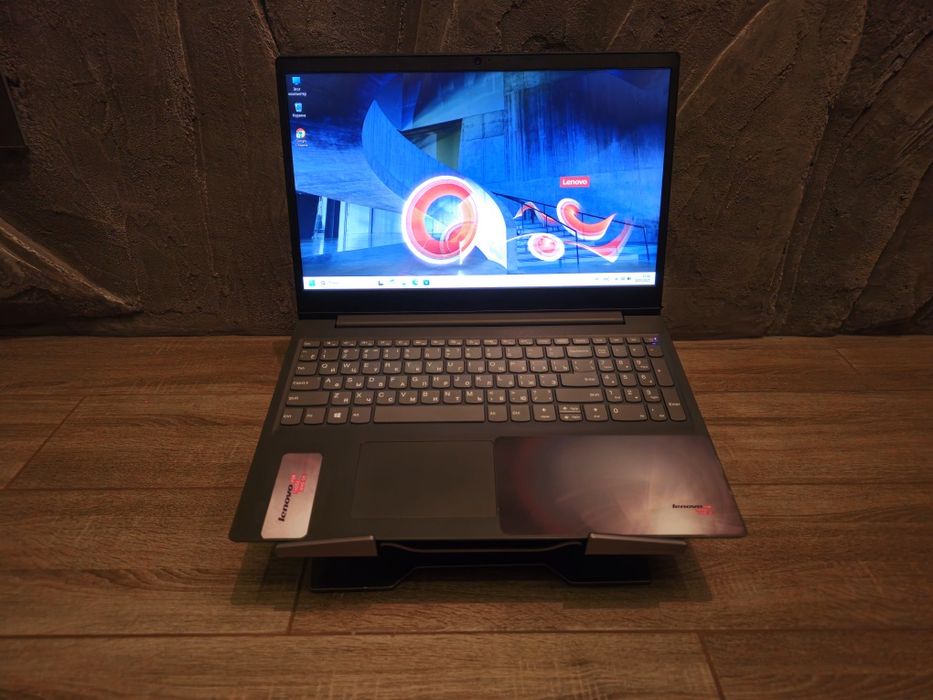 Офисный Ноутбук Lenovo (A6/4ОЗУ/255SSD)