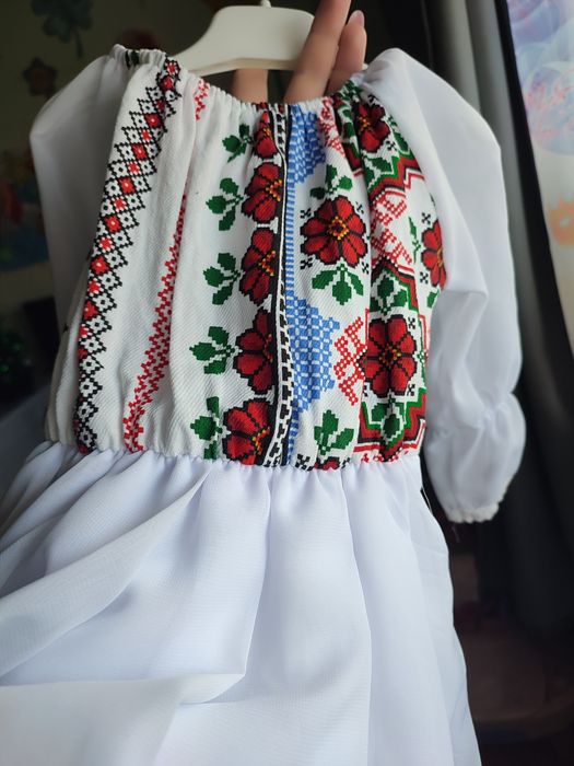 Ie tradițională fetiță 4ani