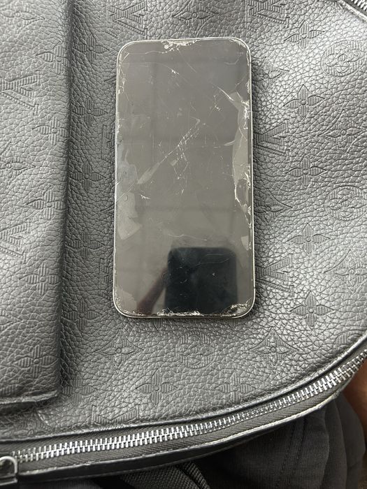 Iphone 14 pro max! Urgent !