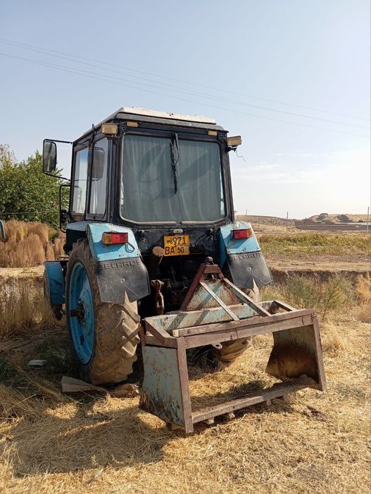 Traktor Belarus 80.1