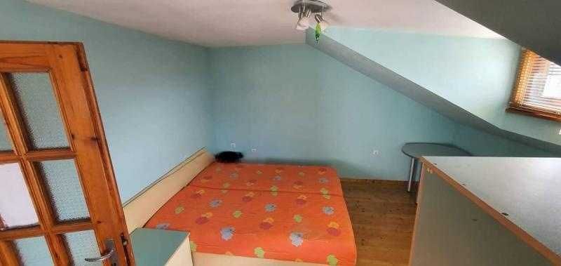 Тристаен апартамент в Братя Миладинови!