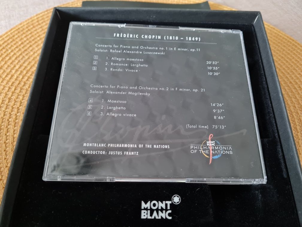 Комплект писалка Montblanc /Монблан/ и компактдиск с концерти на Шопен