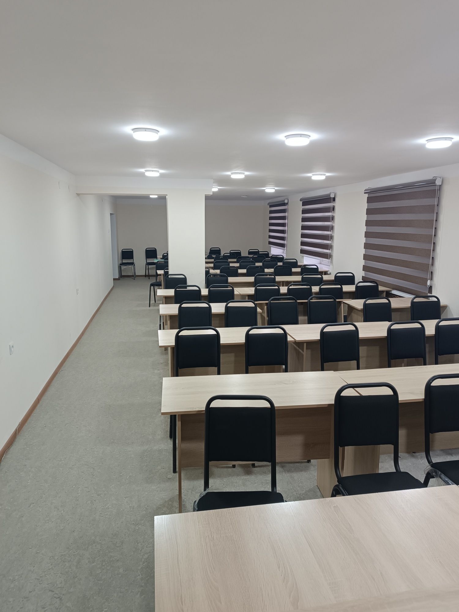 Мактабгача ва Мактаб таълими бошкармаси биносининг бир кисми сотилади