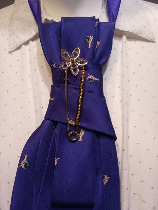 Cravata redefinita mătase