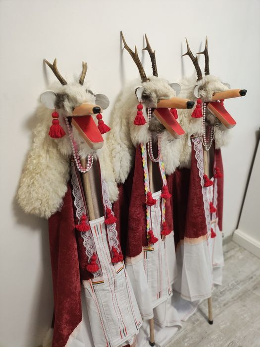 Capra anul nou, masca urs , măști, toba piele vita , buhai