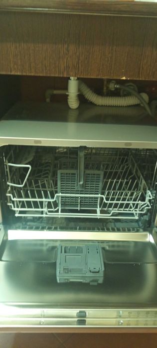 Masina de spălat vase compacta