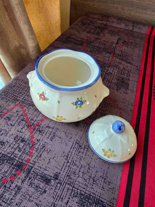 Винтидж буркан/захарница от Zeller Fayencerie, Германия