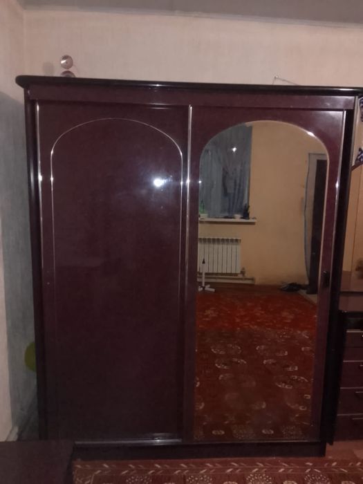 Спальный гарнитур