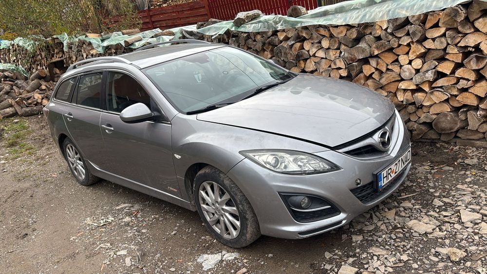 Vând Mazda6   2.2 înmatriculat,interior impecabil