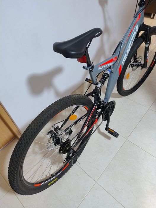 Bicicleta full suspension, frâne disc