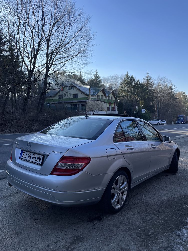 Mercedes Benz C250 4MATIC 204 Cp Sirocol Trapa