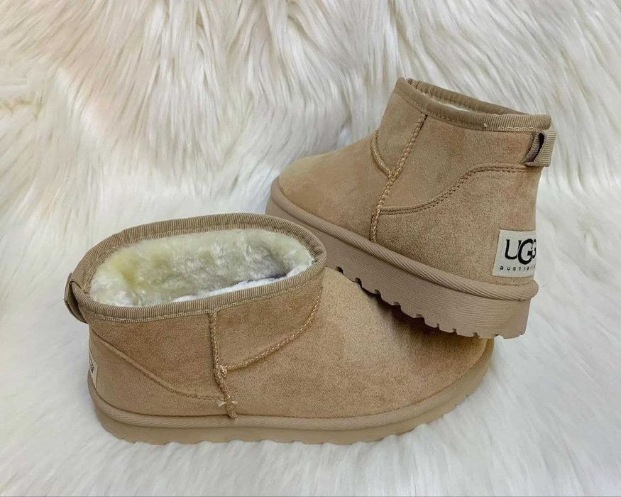 Ugg dama, diferite culori