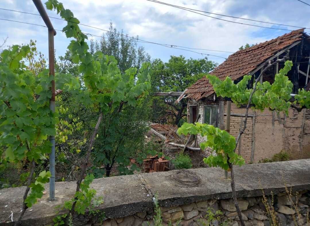 Продава парцел в с. Шипочано.