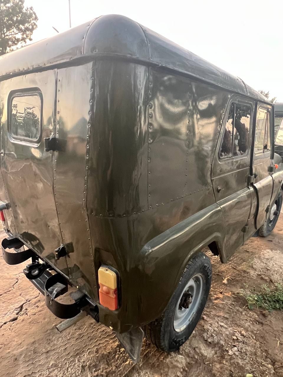 Uaz sotiladi antefirisda