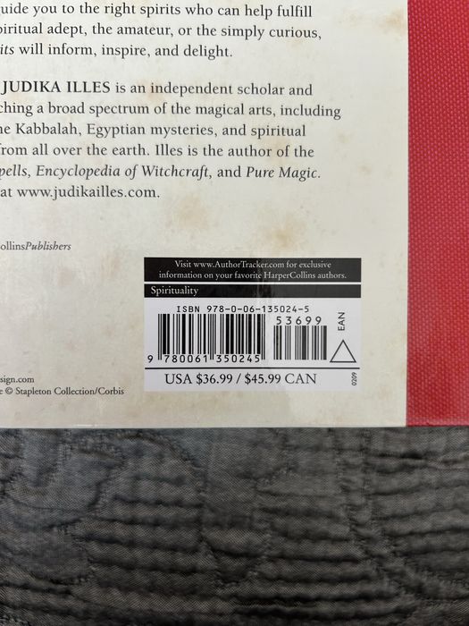 Книга Encyclopedia of Spirits от Judika Illes