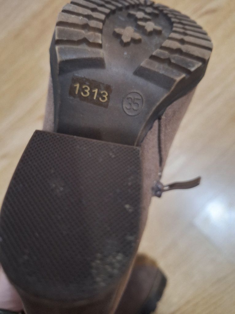 Botine nr 35 superbe