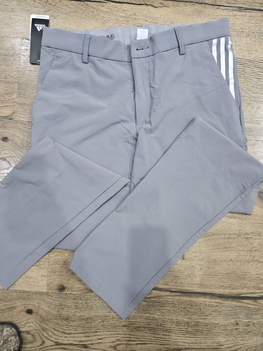 Классические мужские брюки Adidas — универсальная модель