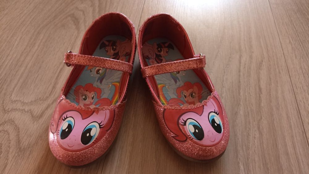 Pantofiori roz cu ponei măr. 8 UK/ 25- 26